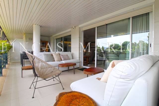 Ático en Venta en Can Girona - Terramar - Vinyet