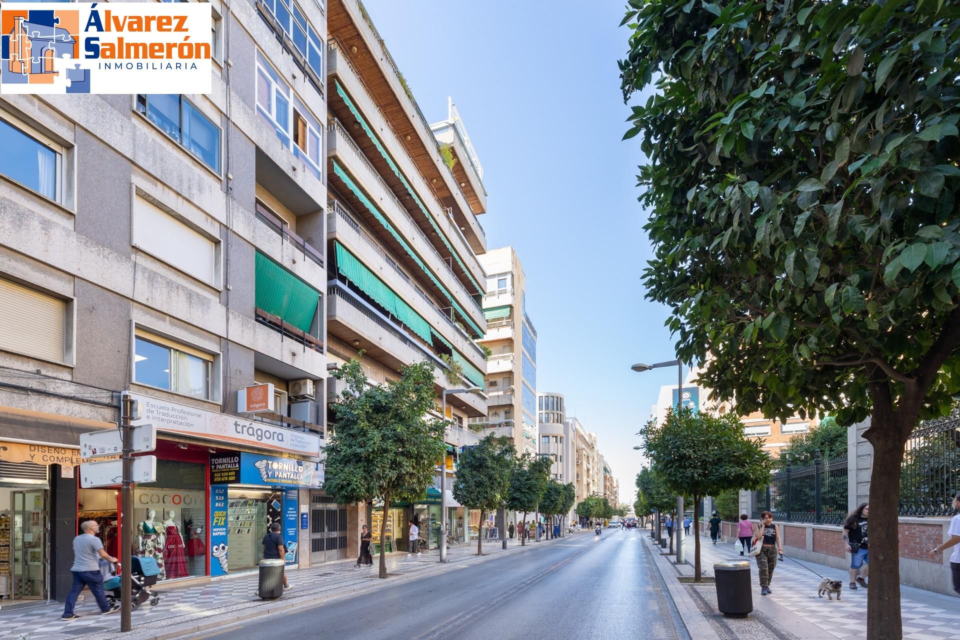 Exterior view of Flat for sale in  Granada Capital  with Balcony