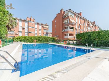 Piso con ascensor en venta en Avenida de Europa