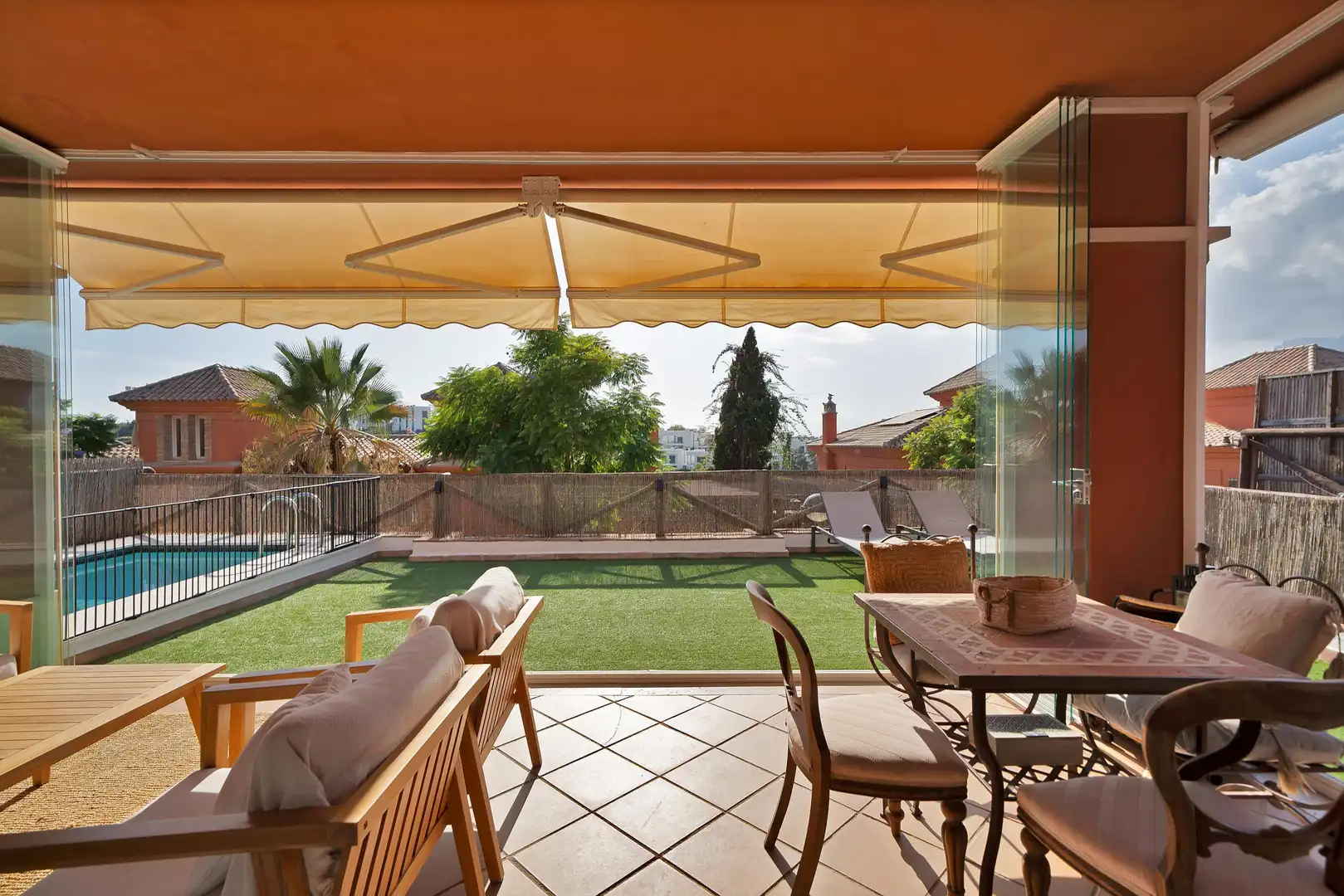 Terrassa de Casa adosada de lloguer en Marbella amb Calefacció, Jardí privat i Terrassa