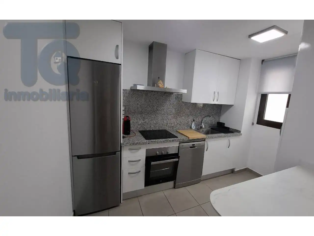 Cocina de Piso de alquiler en Estepona con Aire acondicionado, Calefacción y Terraza