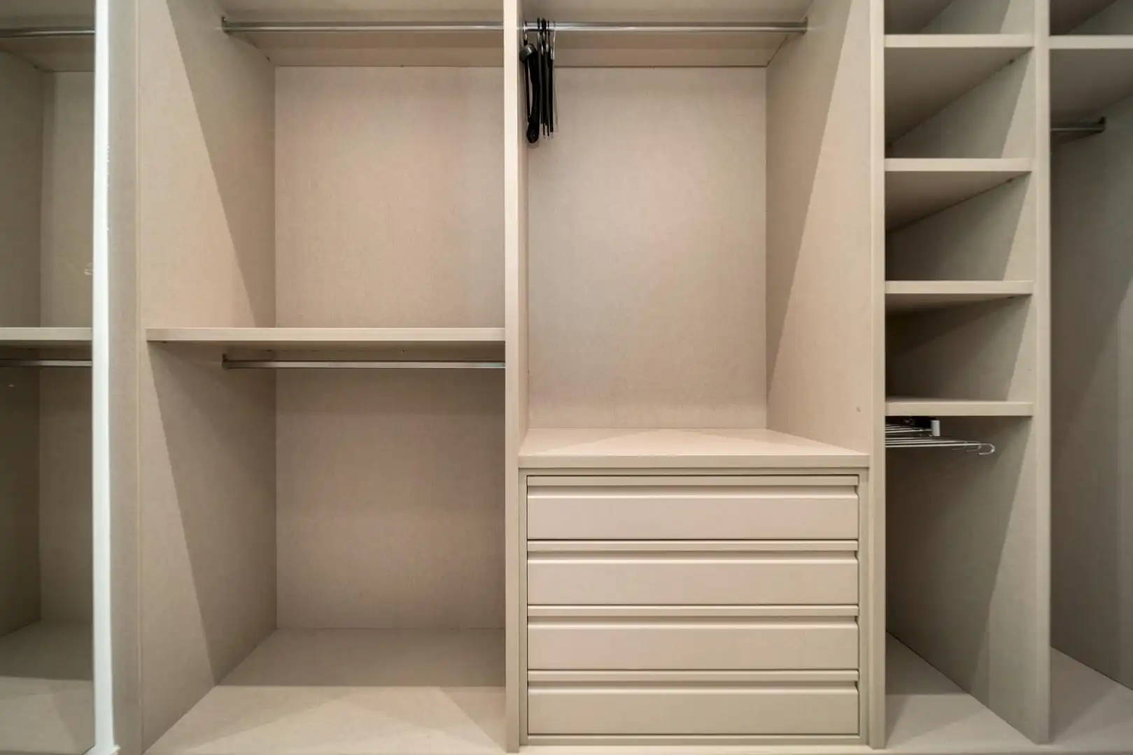 Habitación de Piso en venta en Madrid con Calefacción