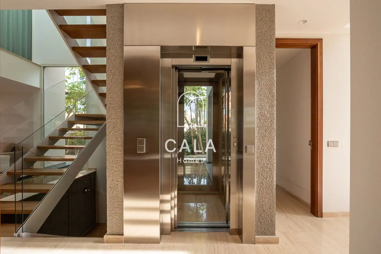 Houses for sale in Adeje  with Air Conditioner, Heating and Terrace