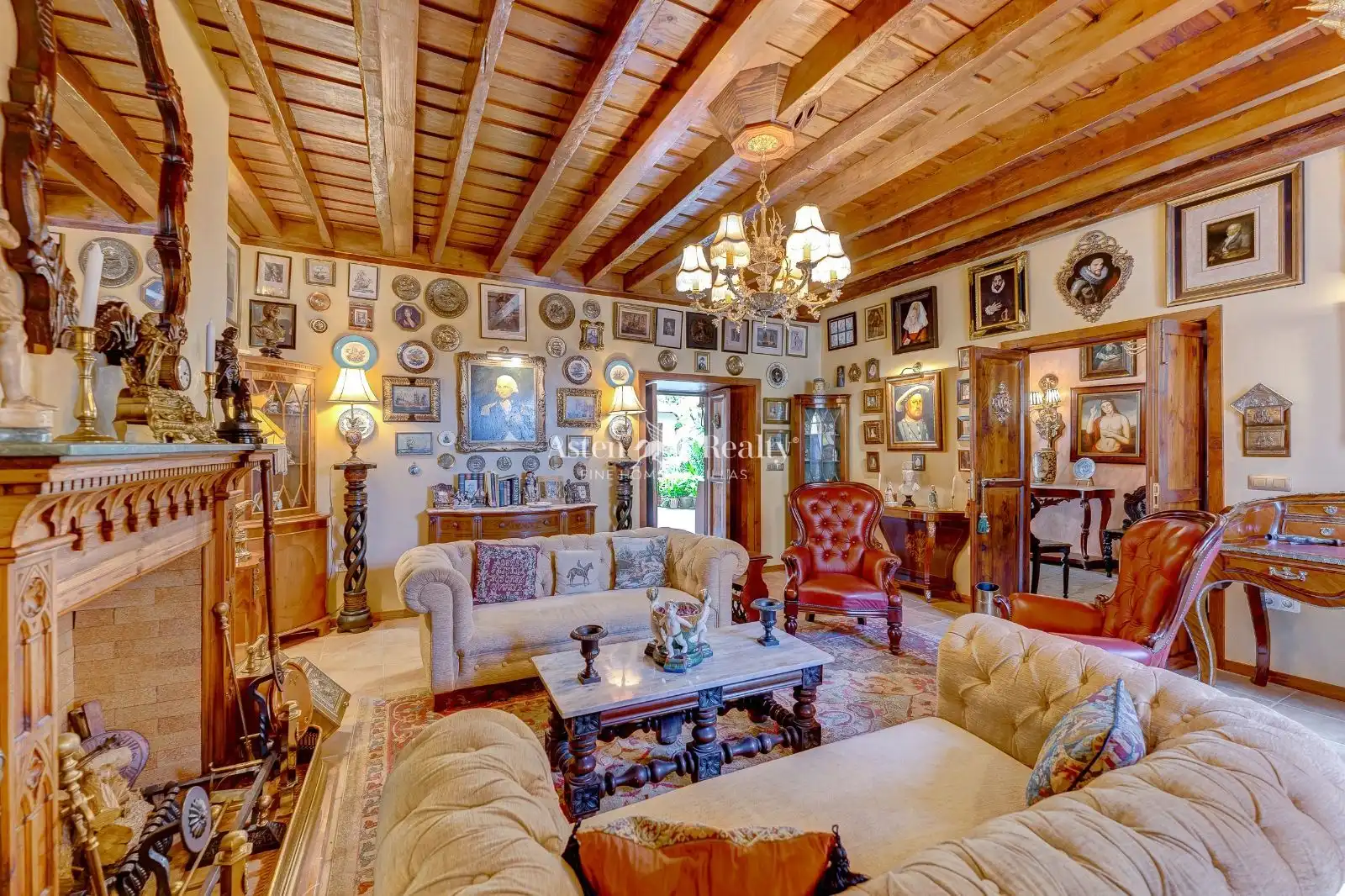 Sala d'estar de Casa o xalet en venda en Icod de los Vinos amb Terrassa i Moblat