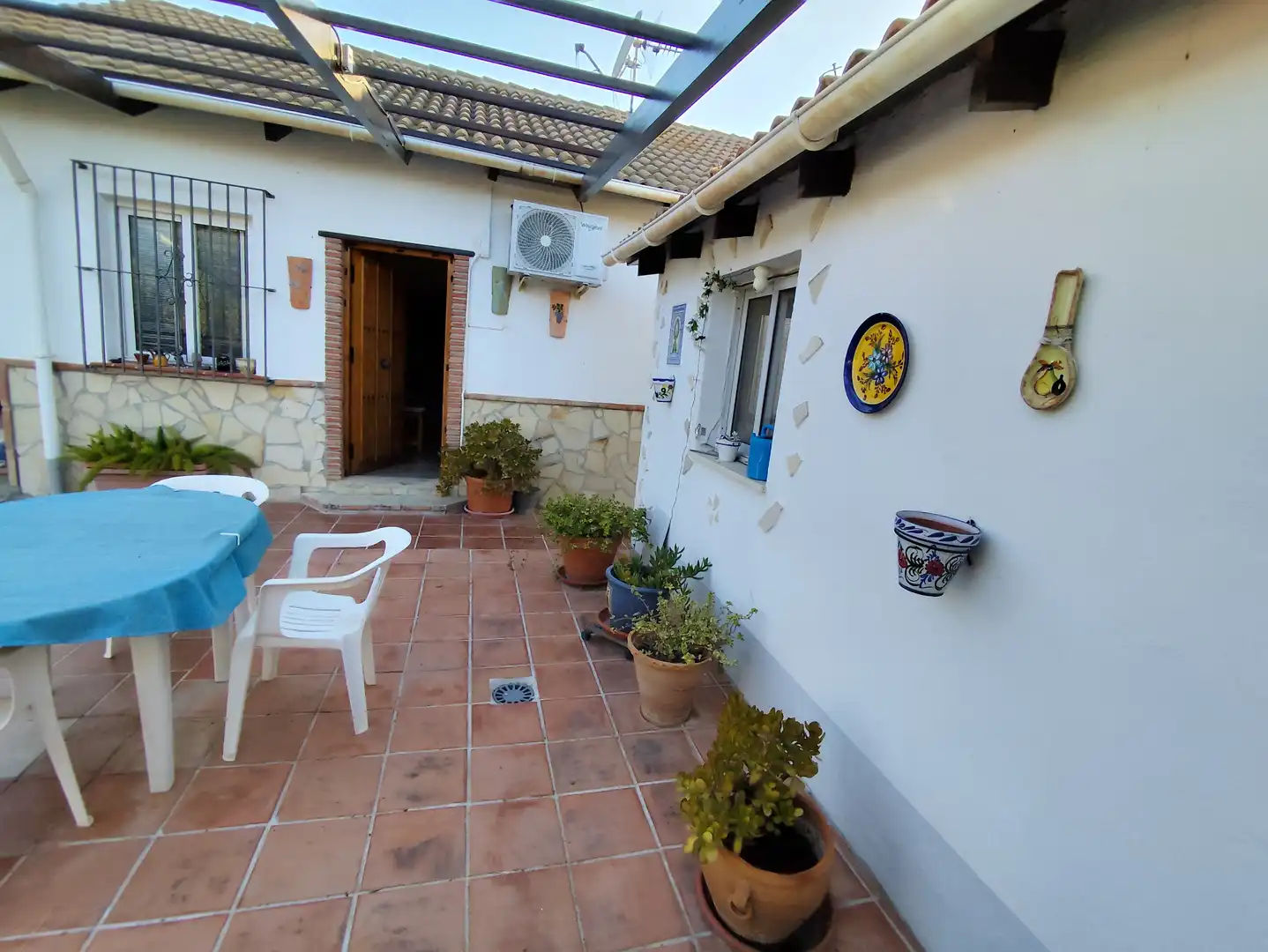 Vista exterior de Finca rústica en venda en Coín amb Aire condicionat, Jardí privat i Terrassa