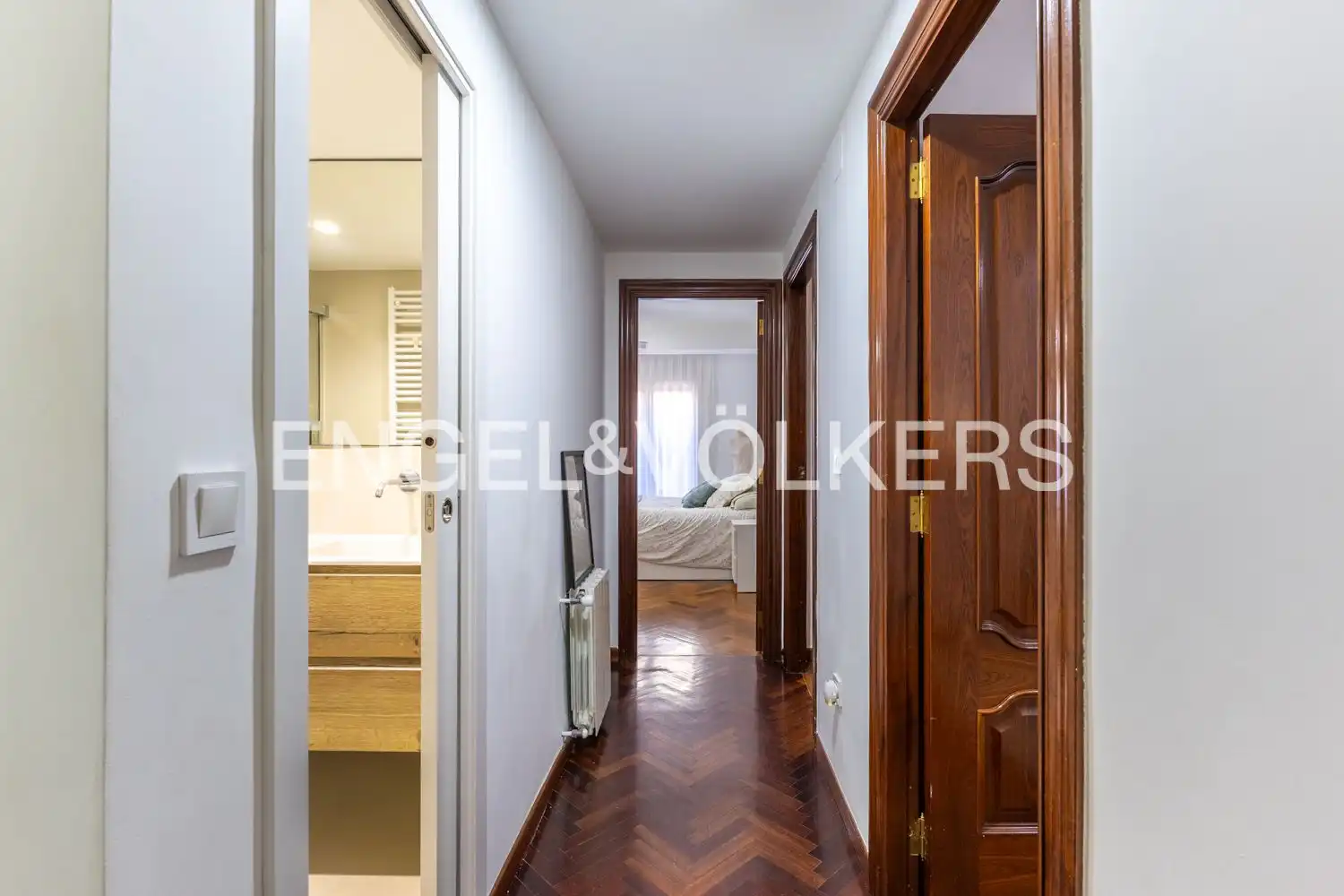 Piso en venta en Valencia con Aire acondicionado, Calefacción y Parquet