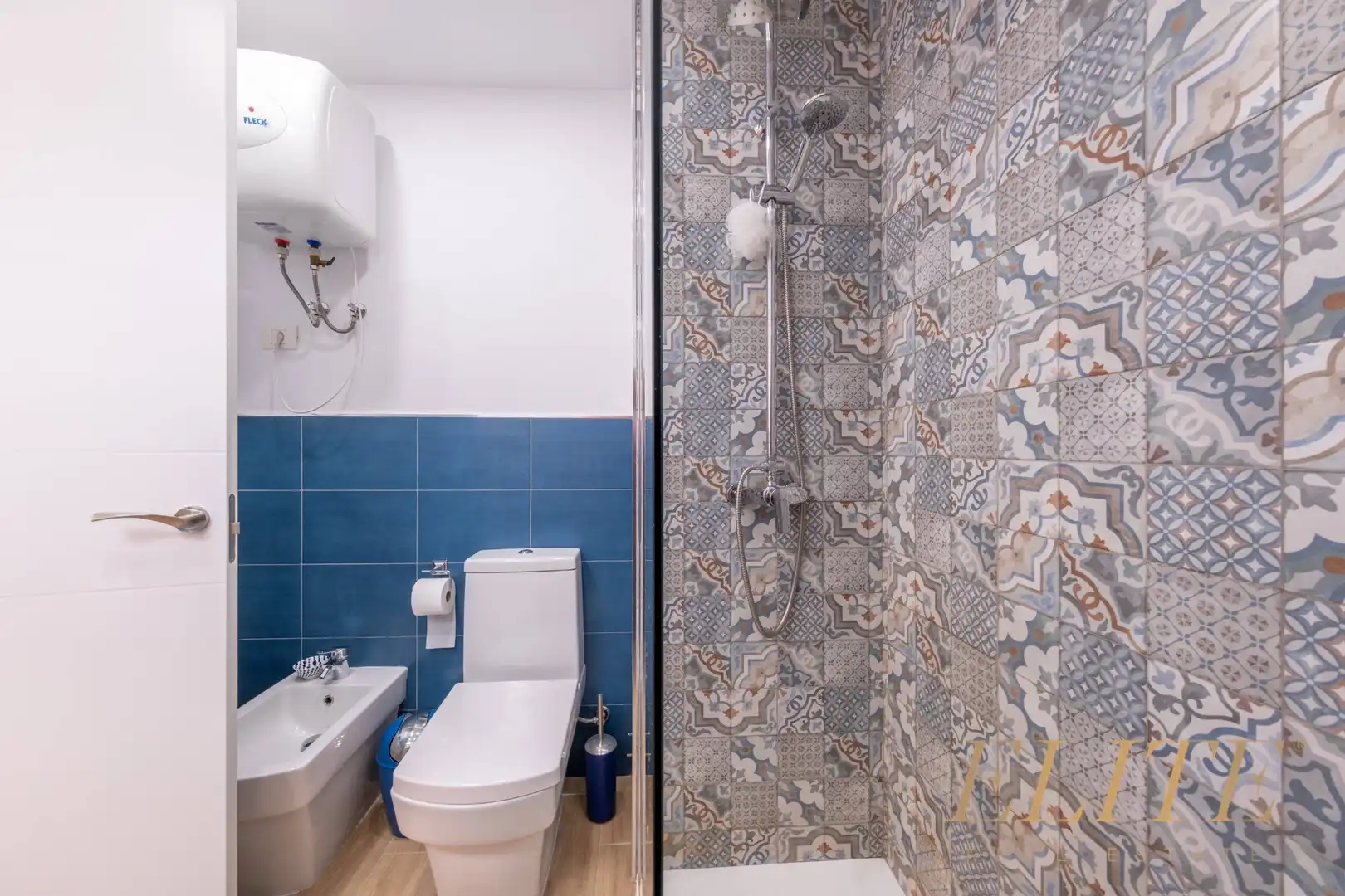 Bany de Apartament en venda en San Bartolomé de Tirajana amb Aire condicionat, Jardí privat i Moblat