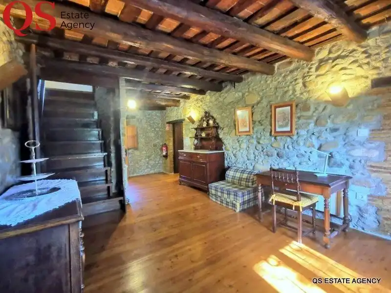 Finca rústica en venta en La Cellera de Ter con Aire acondicionado, Calefacción y Jardín privado