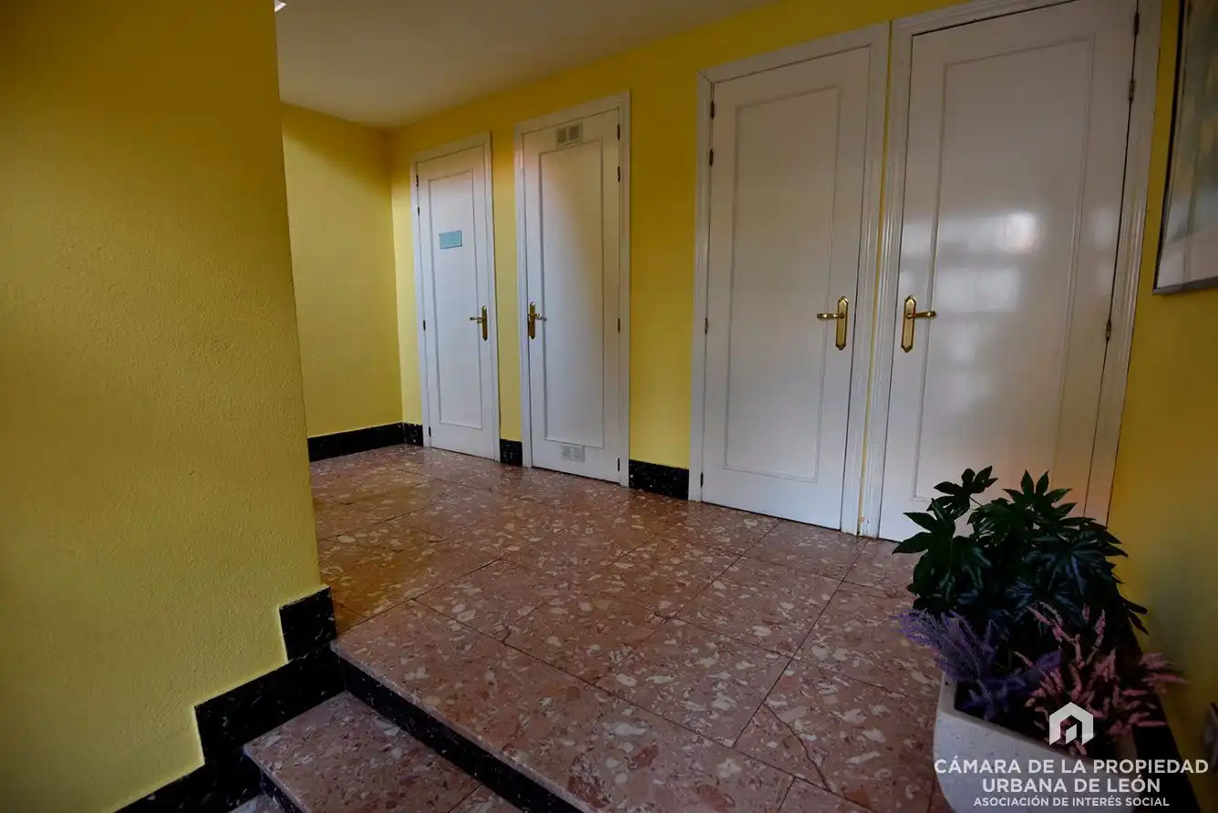 Wohnung zur Miete in San Andrés del Rabanedo mit Abstellraum und Möbliert