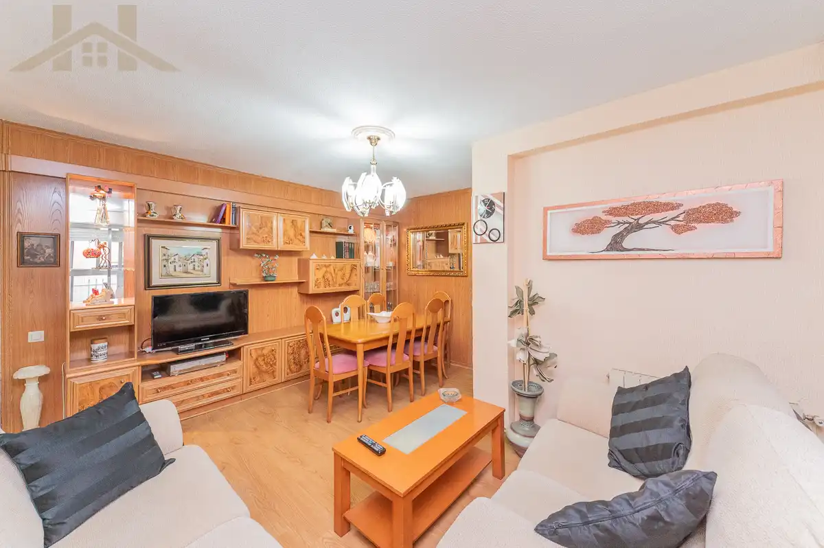 Sala de estar de Piso en venta en Móstoles con Aire acondicionado, Calefacción y Terraza