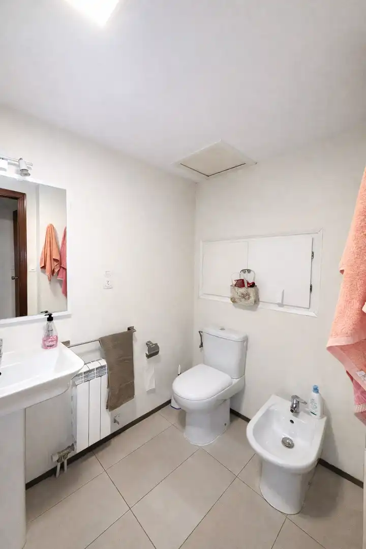 Baño de Piso en venta en Lleida con Calefacción