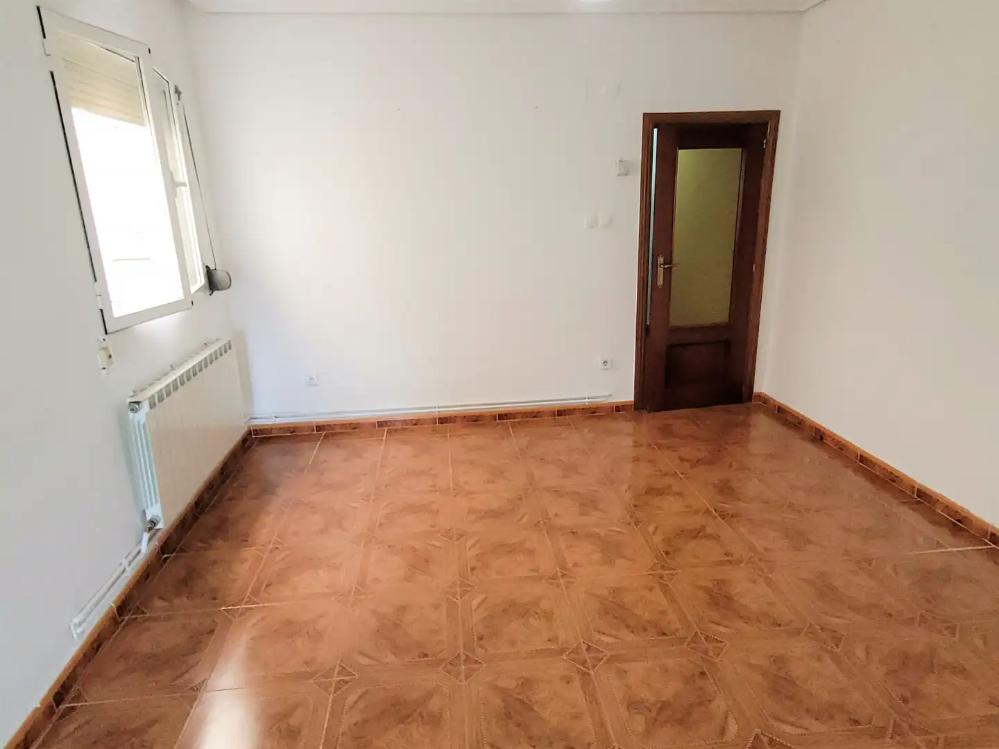 Flat with terrace for sale in Avenida de la Constitución 9, imagen 10