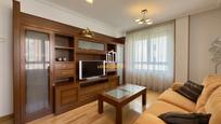 Living room of Flat for sale in  Logroño  with Heating, Storage room and Furnished