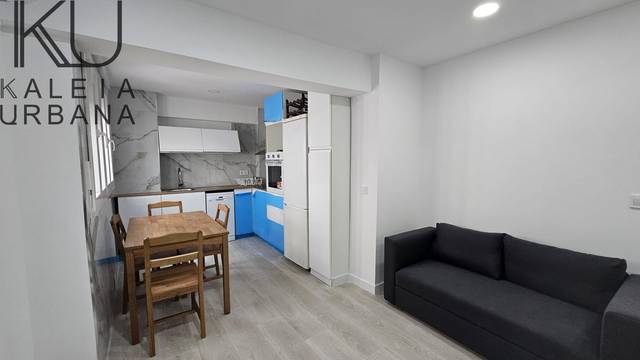 Estudio en Alquiler en Gran Vía Conde de Casa Rojas en Florida Alta