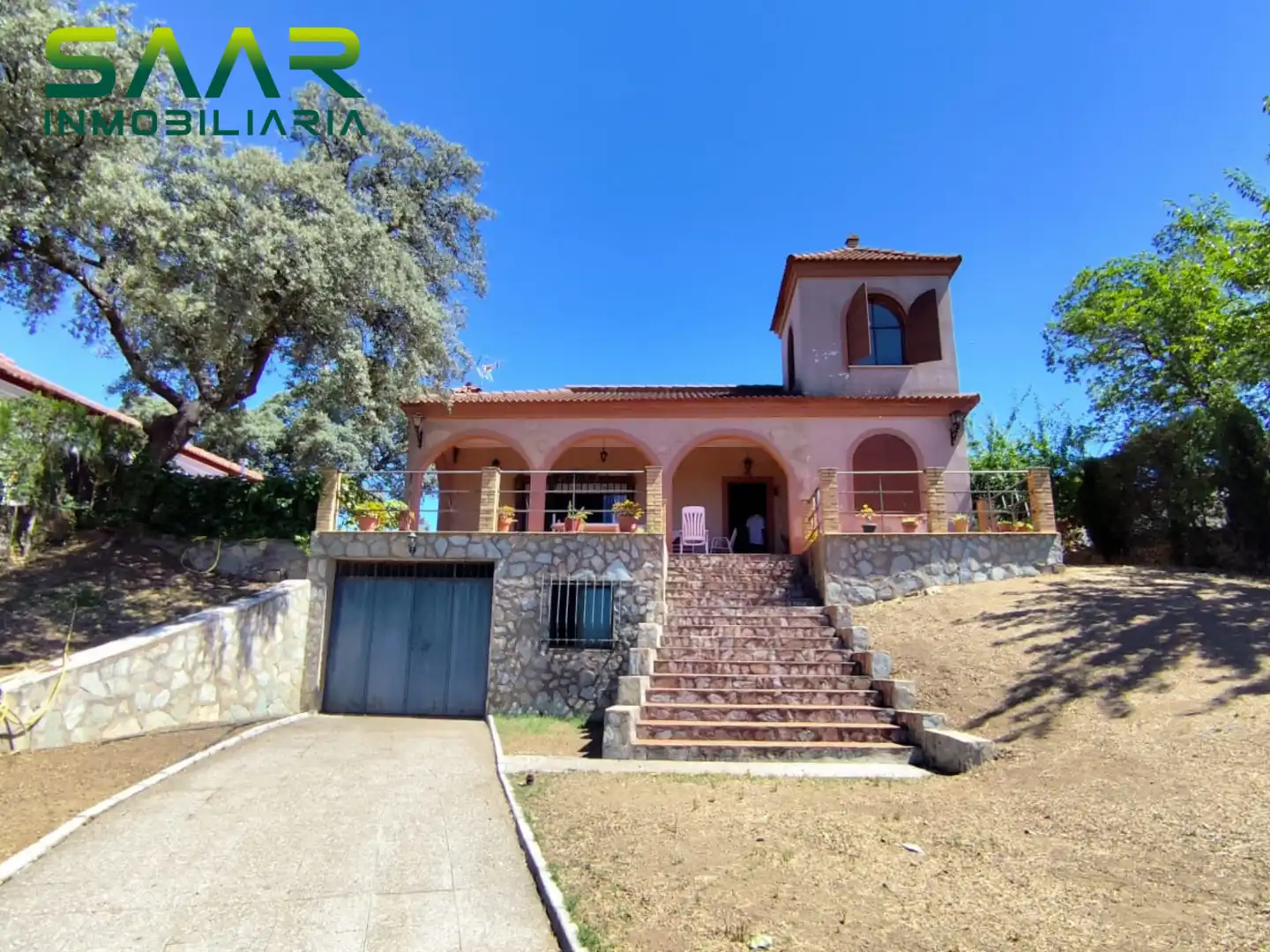 House with pool for sale in El Castillo de las Guardas