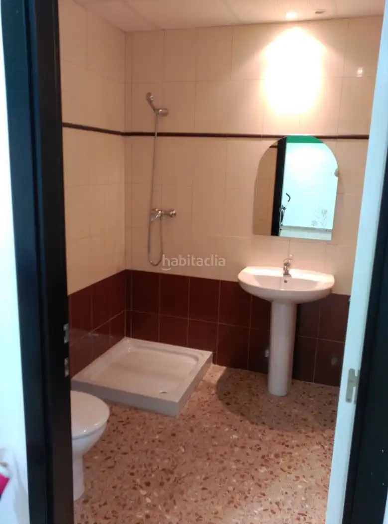 Gewerbefläche zur Miete in Carrer del Capità Pallarés 3, imagen 3