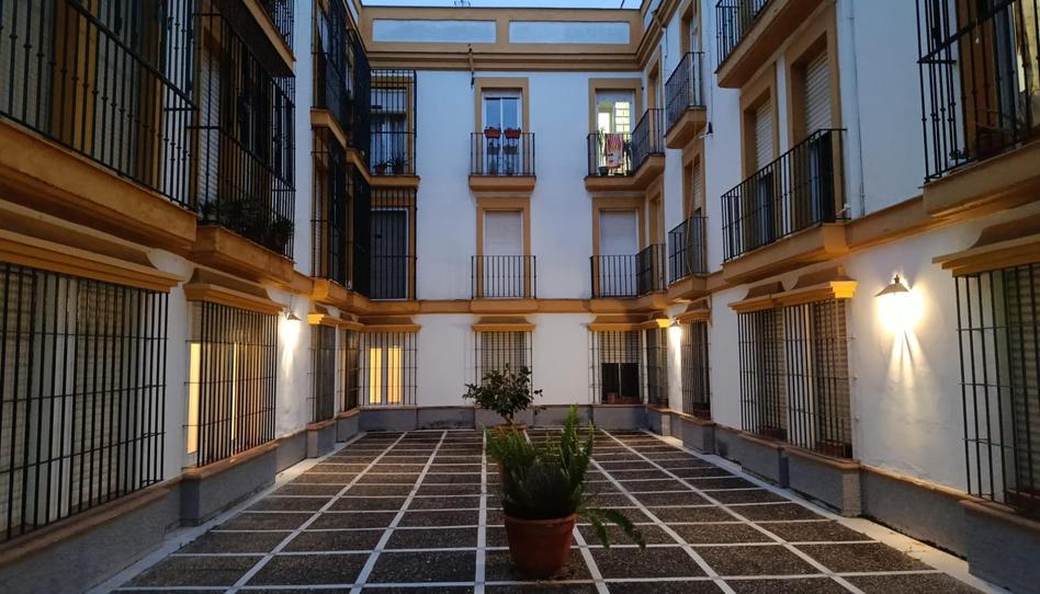 Photo 1 of Flat for sale in  Pureza, Triana Casco Antiguo, Sevilla