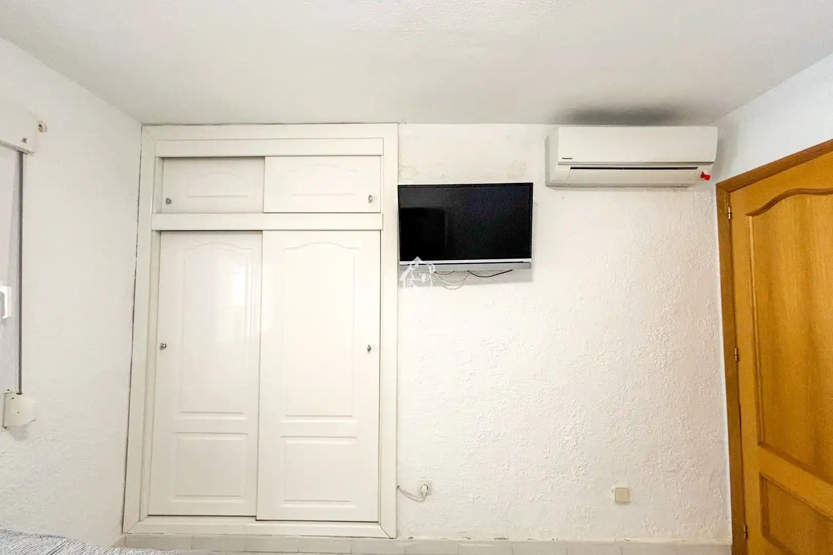Dormitori de Casa o xalet de lloguer en Orihuela amb Aire condicionat, Jardí privat i Terrassa