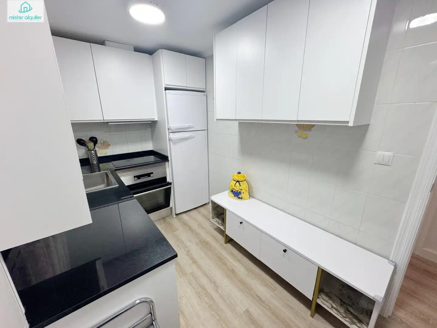 Appartement compact avec terrasse à louer à Calle COLON 12 B, imagen 27
