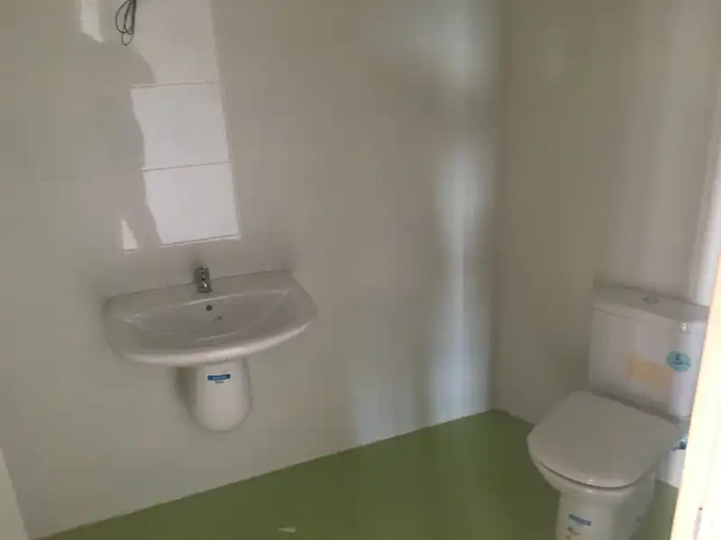 Bany de Pis en venda en Onda amb Piscina