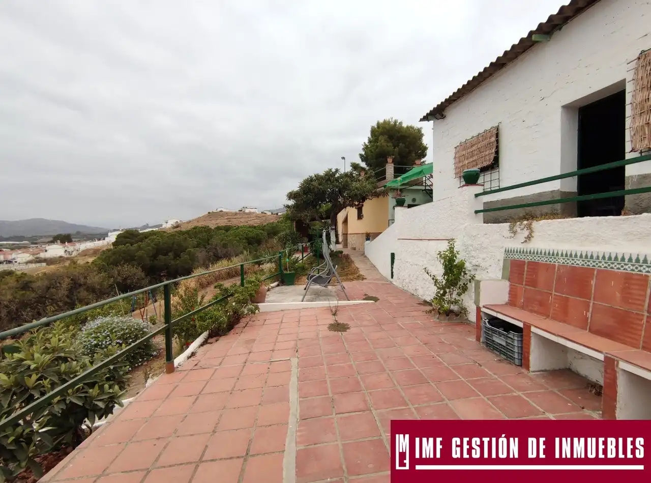 Vista exterior de Finca rústica en venta en Vélez-Málaga con Jardín privado, Terraza y Trastero