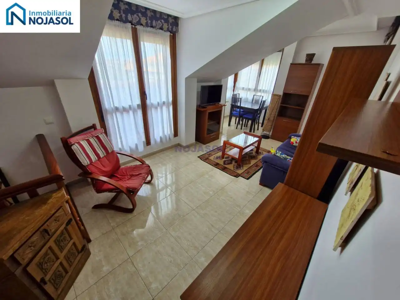 Apartament amb terrassa en venda a Calle los nogales, imagen 10