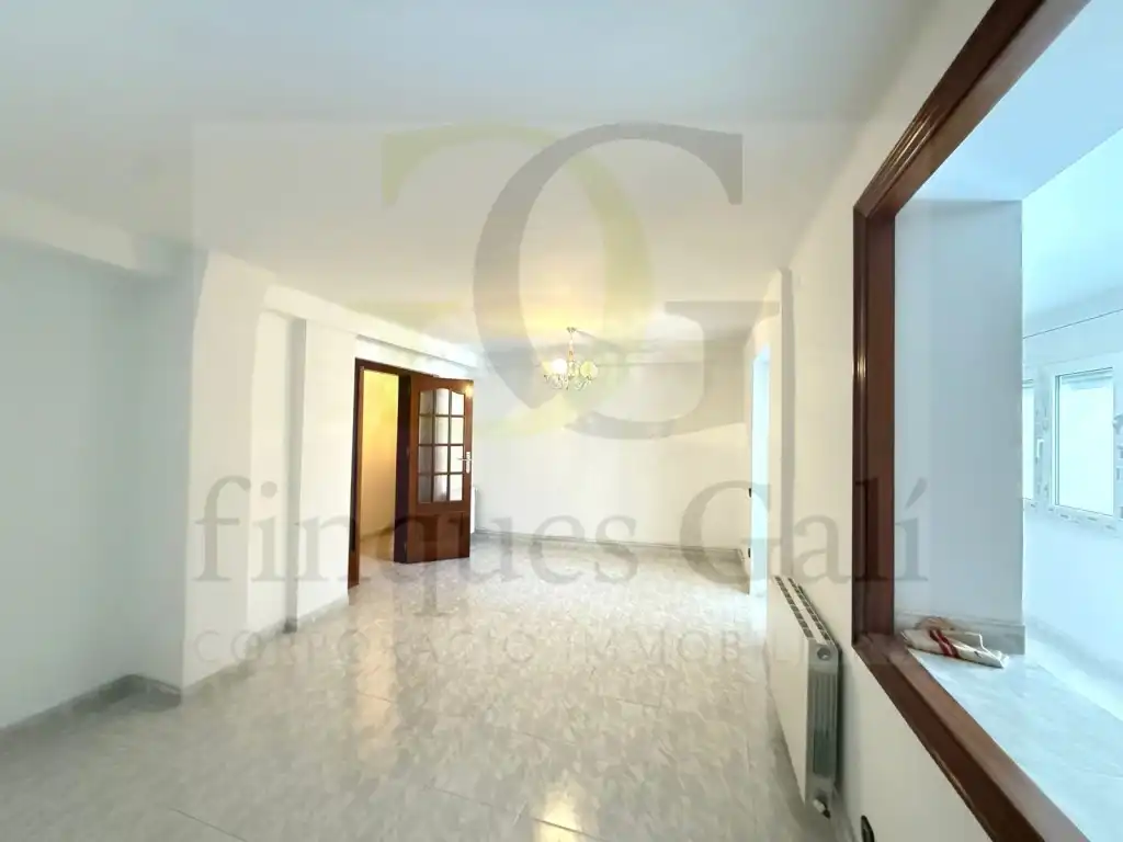 Flat for sale in Manresa  with Terrace, Storage room and Oven