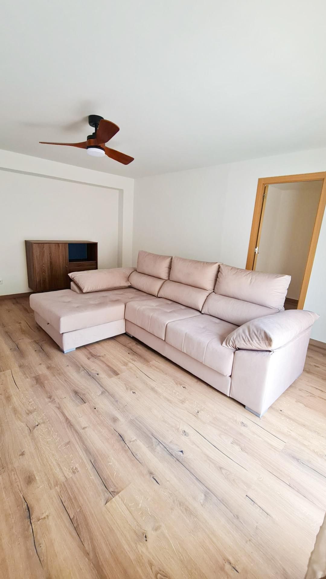 Wohnung zur Miete in  VIRGEN DEL TREMEDAL, Barrio de Campanar