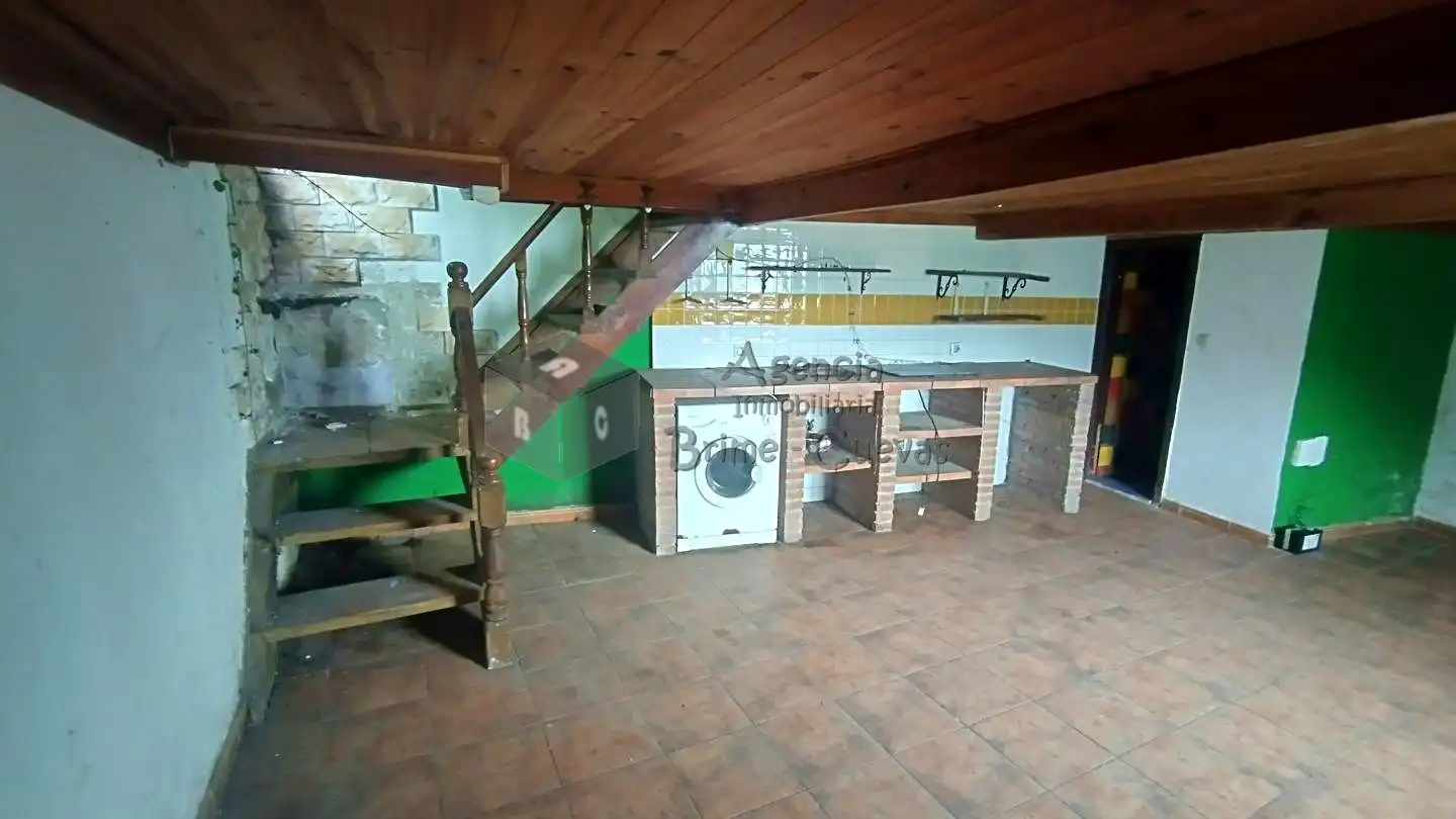 Oficina en venta en Mieres (Asturias)