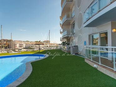 Mini appartamento con balcone in vendita a Calle Punta Prima 5