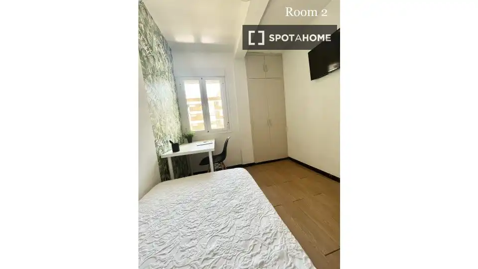 Habitación de Piso para compartir en Sevilla con Aire acondicionado, Terraza y Amueblado