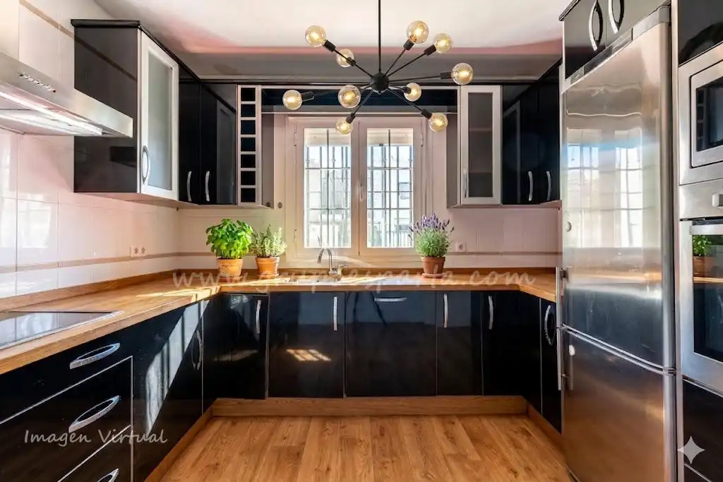 Kitchen of Detached homes for sale in Espartinas  with Air Conditioner, Heating and Oven