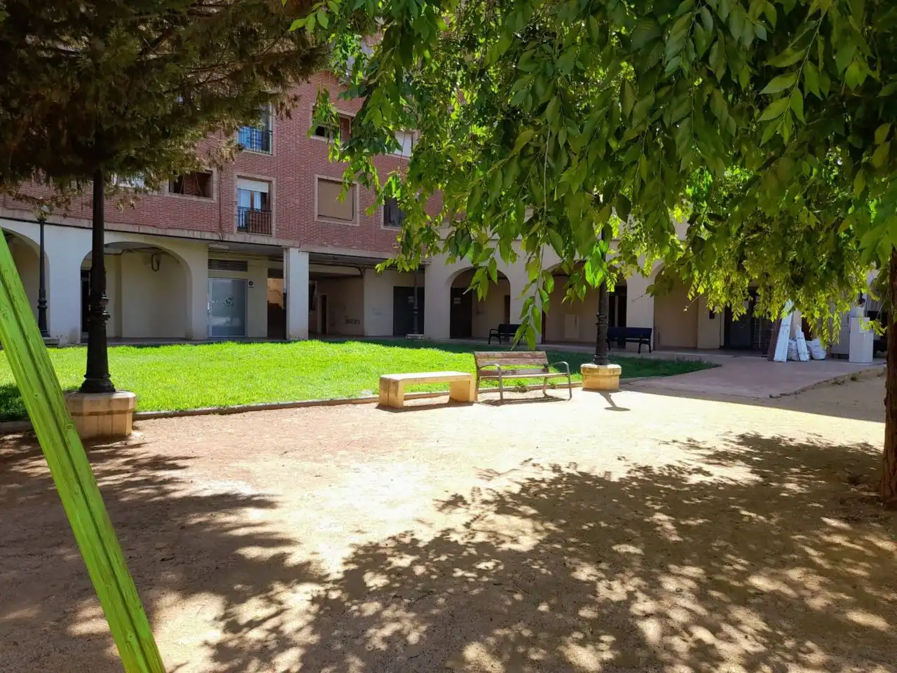 Local comercial en venda a Plaza MIGUEL SERVET
