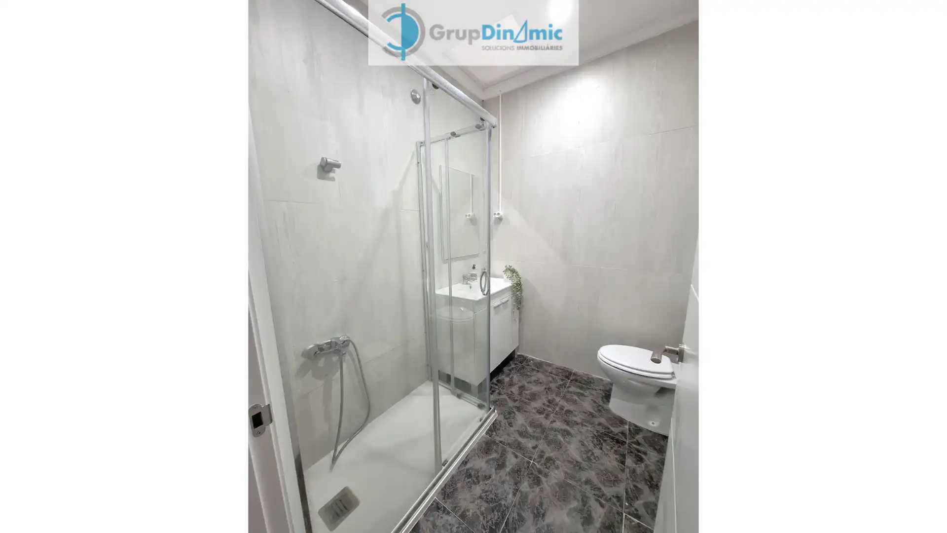 Bathroom of Houses for sale in Palamós  with Air Conditioner, Heating and Private garden