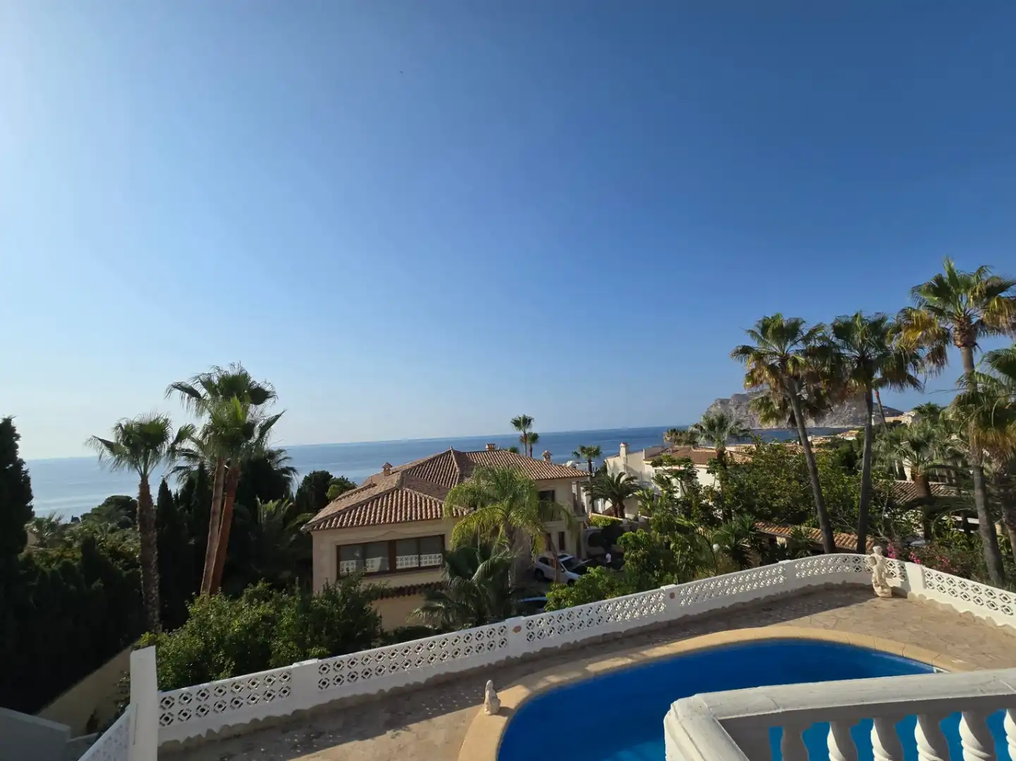 Exterior view of Houses for sale in Calpe / Calp