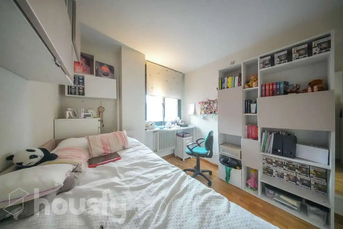 Habitación de Piso en venta en Madrid con Aire acondicionado, Calefacción y Trastero