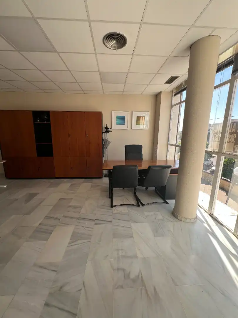 Bureau avec ascenseur à louer à Pisa, imagen 4