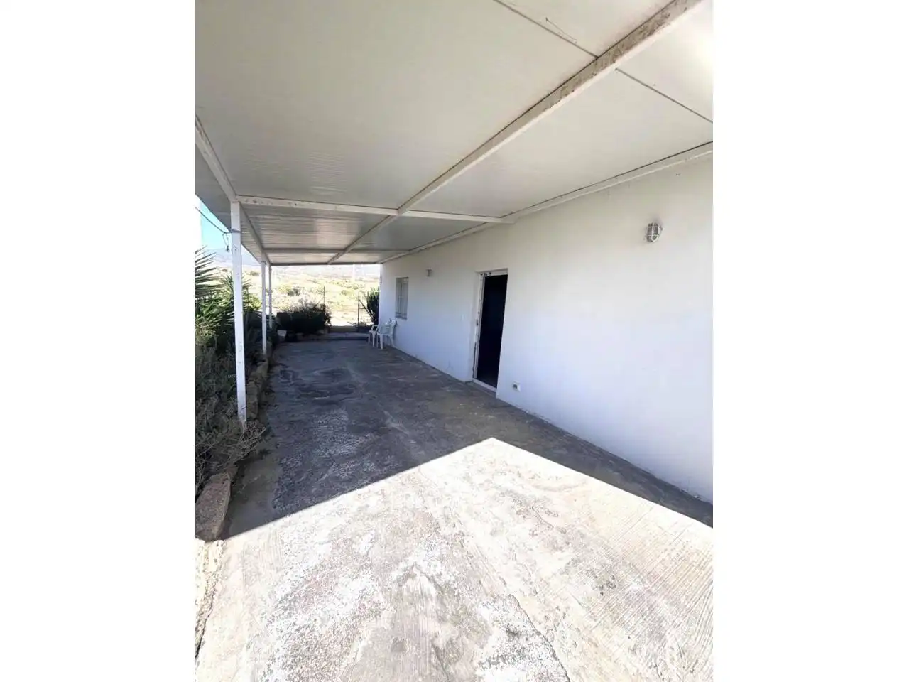 Aparcament de Casa o xalet en venda en Arico amb Jardí privat i Terrassa