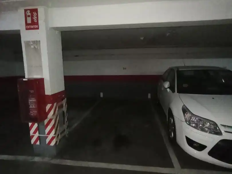 Parkplatz von Garage zur Miete in Arganzuela