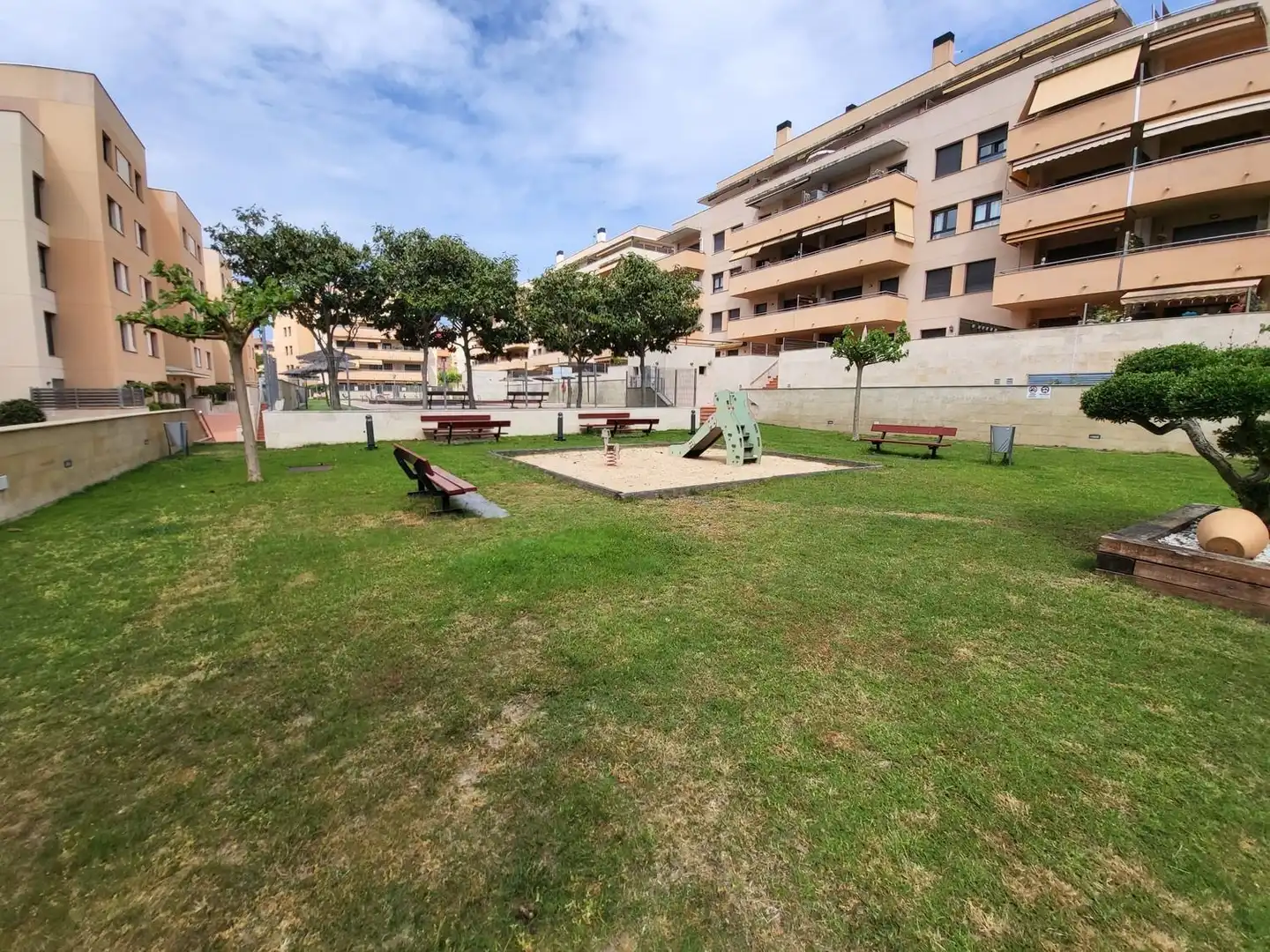 Parking de Piso en venta en Lloret de Mar con Aire acondicionado, Jardín privado y Terraza