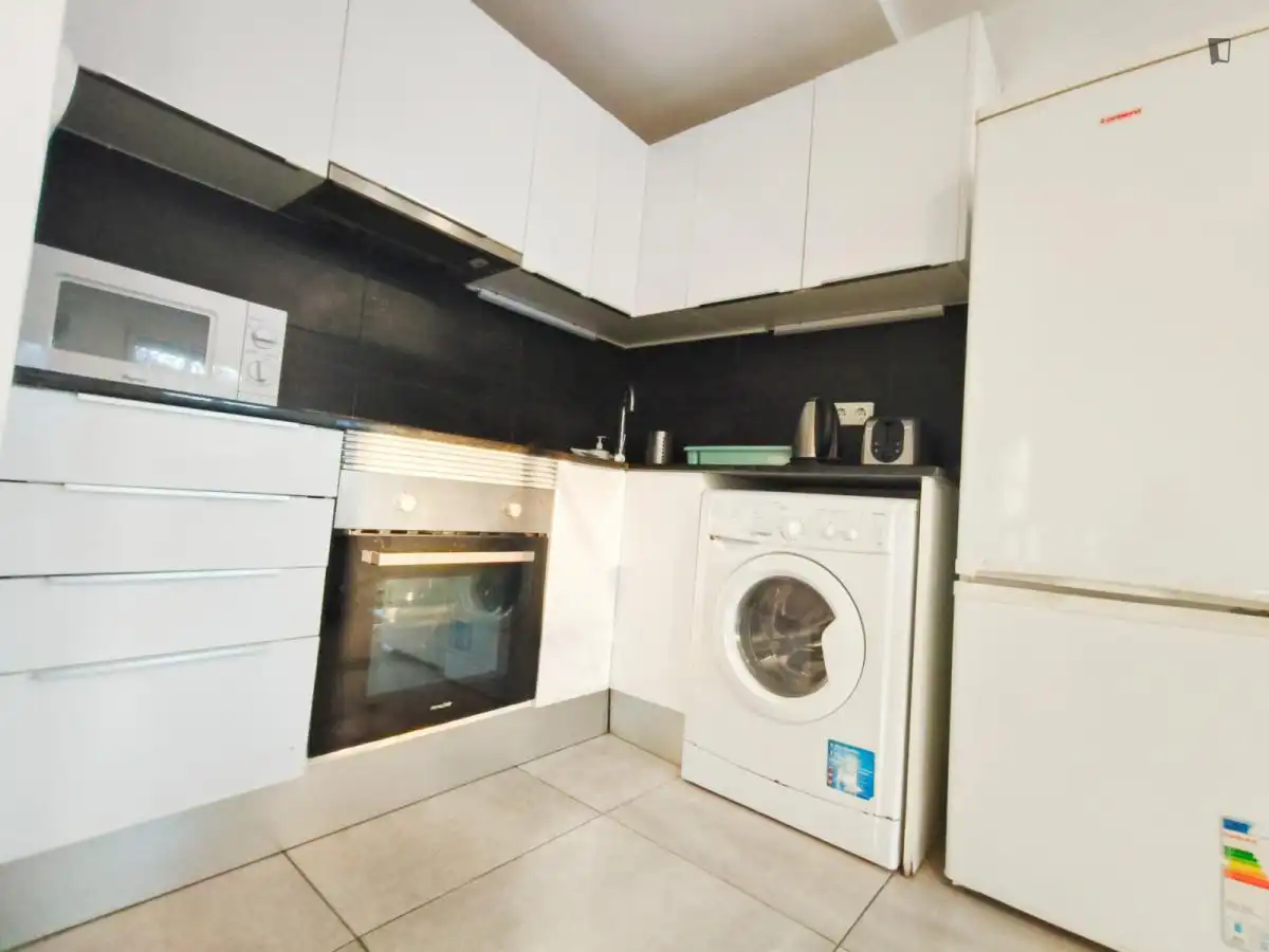 Cocina de Apartamento de alquiler en Barcelona con Aire acondicionado, Amueblado y Horno