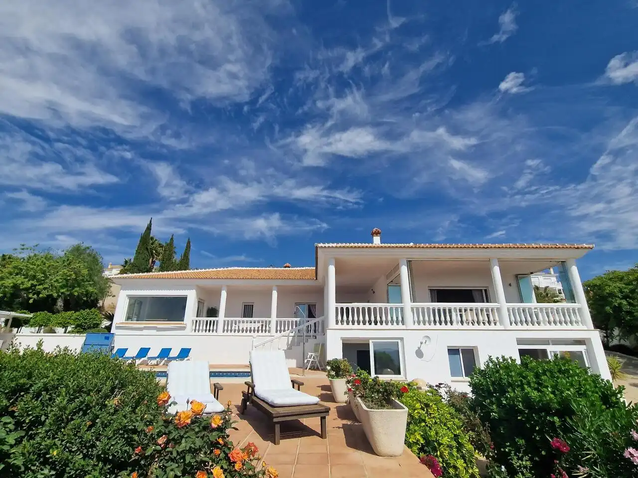Vista exterior de Casa o chalet en venta en Periana con Aire acondicionado, Terraza y Piscina