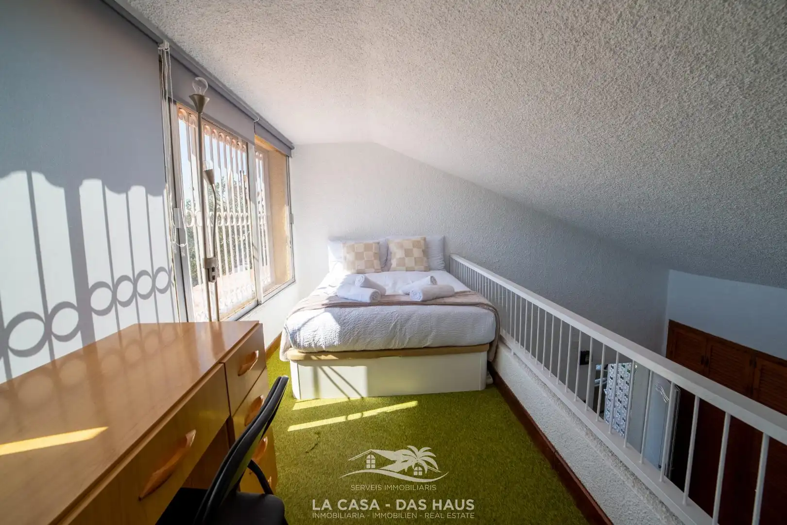 Dormitori de Casa o xalet en venda en Lloret de Mar amb Jardí privat, Terrassa i Balcó