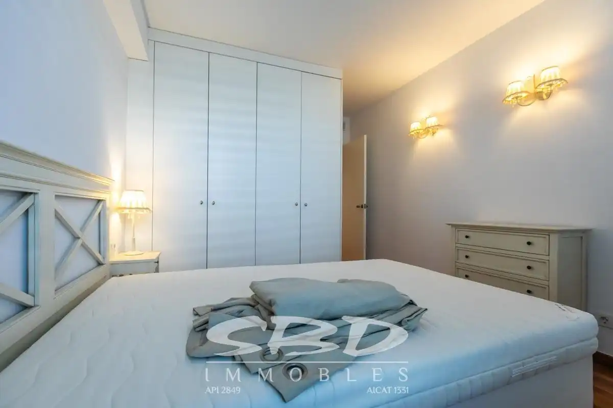 House with balcony to rent in Centre - Sant Oleguer, imagen 50