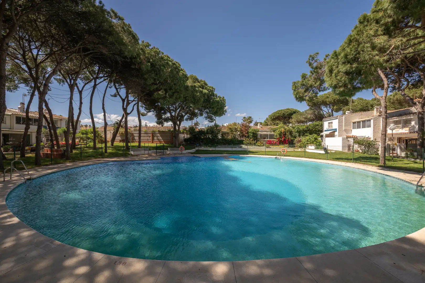 Schwimmbecken von Wohnungen zum Verkauf in Mijas mit Terrasse, Schwimmbad und Möbliert