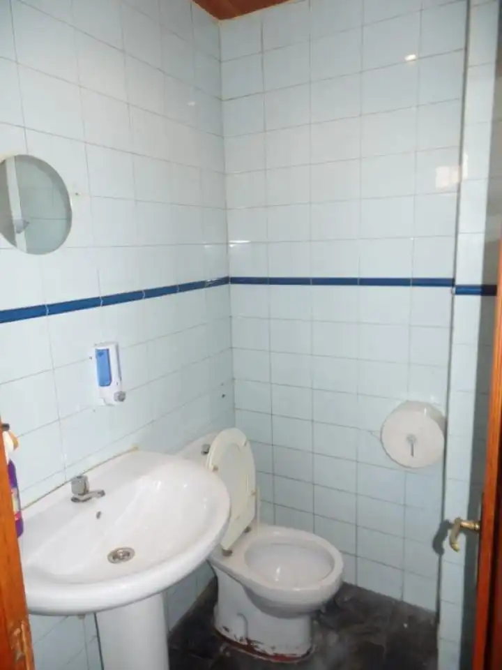 Local comercial en venda a Avenida De Fenar 12 24640 La Robla, imagen 5