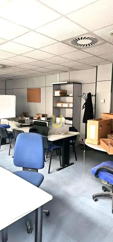 Industrial buildings for sale in Madrid