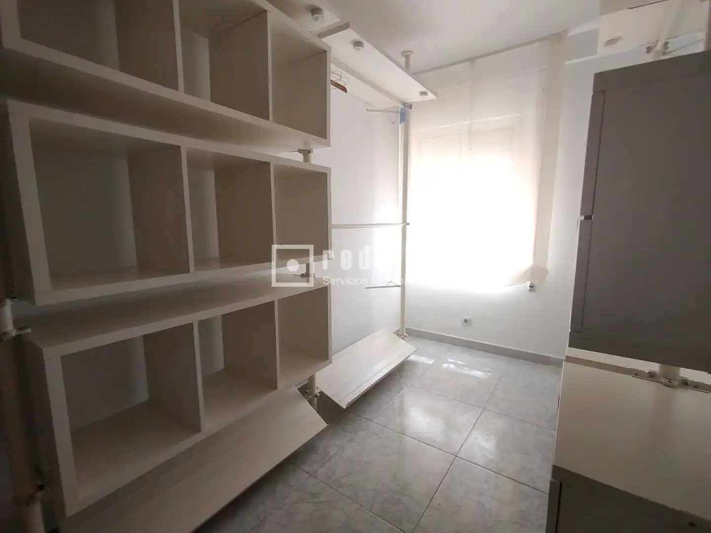 Habitación de Piso de alquiler en Sevilla con Aire acondicionado y Jardín privado