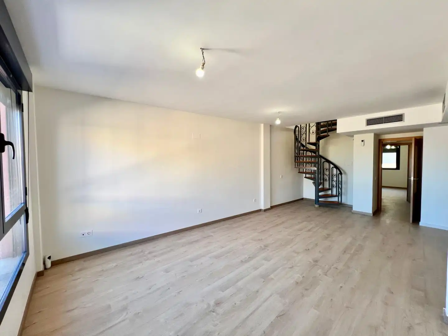 Flat for sale in Cadrete, Zaragoza