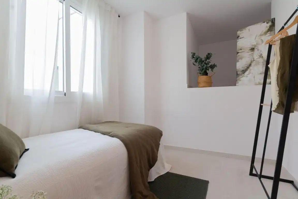 Habitación de Dúplex en venta en Eixample Residencial